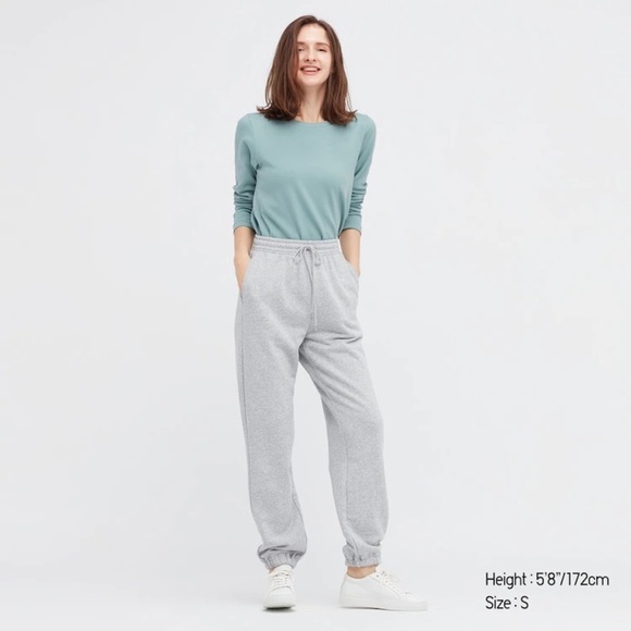 Uniqlo Tops - NWT Uniqlo Women 3D High Twisted Crew Neck Long Sleeve Sweater Lightweight Green